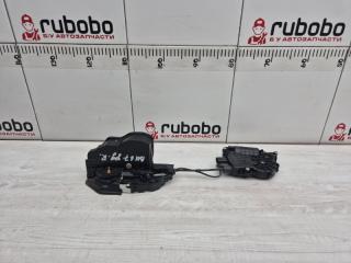 Замок двери задний правый BMW 7 2010