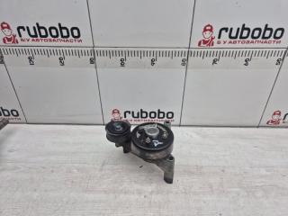 Кронштейн вискомуфты Infiniti QX56 2011