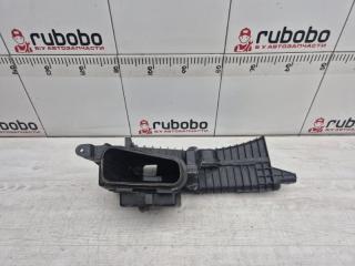 Воздухозаборник Infiniti QX56 2011