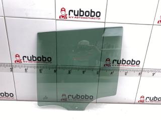 Стекло заднее левое BMW X3 2012