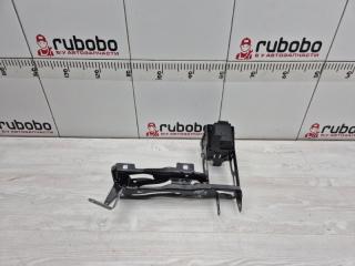 Кронштейн фары левый BMW 3 GT 2013 контрактная Кронштейн фары левый BMW 3 GT 2013