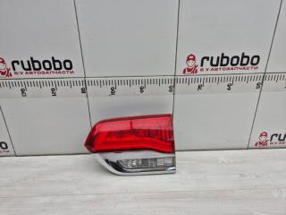 Фонарь в крышку правый Jeep Grand Cherokee 2014 контрактная Фонарь в крышку правый Jeep Grand Cherokee 2014