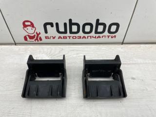 Кронштейн радиатора Land Rover Range Rover 2011 контрактная Кронштейн радиатора Land Rover Range Rover 2011