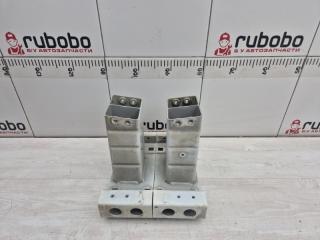 Кронштейн бампера передний Land Rover Range Rover 2015