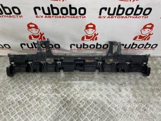 Кронштейн заднего бампера Ford Explorer 2011