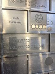 Крышка блока предохранителей Volkswagen Tiguan 5N 2.0 CAWA Бензин Крышка блока предохранителей Volkswagen Tiguan 5N 2.0 CAWA Бензин