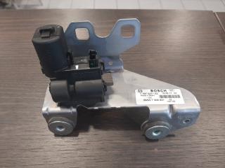 Запчасть замок заднего стекла задний BMW 3-Series 2011-2020