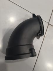 Патрубок воздушного фильтра Porsche Macan 2014-2023 контрактная Патрубок воздушного фильтра Porsche Macan 2014-2023