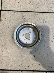 Фото запчасти шкив помпы Audi Q7 2015-2023 контрактная запчасть Запчасть шкив помпы Audi Q7 2015-2023