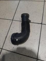 Патрубок воздушного фильтра Audi Q5 2016-2024 контрактная Патрубок воздушного фильтра Audi Q5 2016-2024