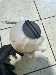 Бачок расширительный Volkswagen Tiguan 2007-2018 контрактная Бачок расширительный Volkswagen Tiguan 2007-2018