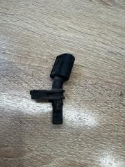 Запчасть датчик abs передний левый Volkswagen Teramont 2017-2023