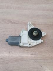 Фото запчасти моторчик стеклоподъемника передний правый Mercedes-Benz GL-Class 2012-2016 контрактная запчасть Запчасть моторчик стеклоподъемника передний правый Mercedes-Benz GL-Class 2012-2016