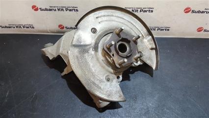 Кулак задний левый Jaguar XE 2017