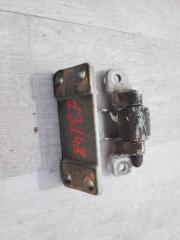 Петля двери передняя Renault Midlum 2005