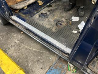 Накладка порога передняя правая Ford Transit 2013 2006/2014
