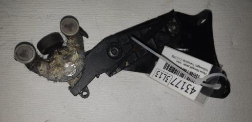 Ролик боковой двери VOLKSWAGEN TRANSPORTER 2006