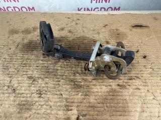 Запчасть ограничитель двери передний левый BMW X3