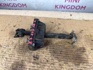 Запчасть ограничитель двери задний левый BMW X3 2006