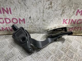 Запчасть педаль газа Jeep Cherokee 2012