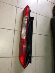 Фонарь задний левый Ford Focus 2004