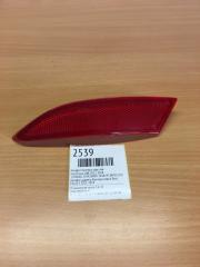 Отражатель в бампер задний левый Ford Focus 2011 новая Отражатель в бампер задний левый Ford Focus 2011