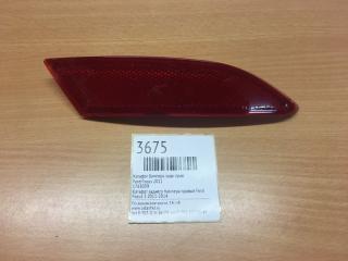 Отражатель в бампер задний правый Ford Focus 2011 новая Отражатель в бампер задний правый Ford Focus 2011