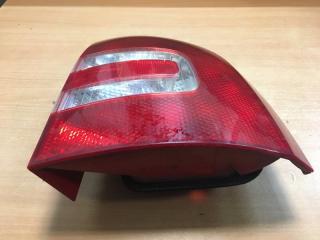 Запчасть фонарь задний правый Skoda Octavia 2004