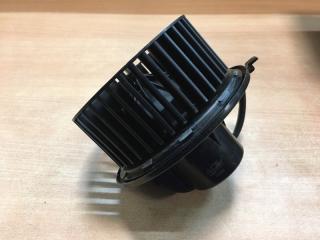 Запчасть мотор печки AUDI 80 1986