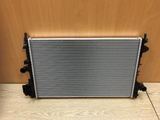 Запчасть радиатор охлаждения Opel Vectra 2002