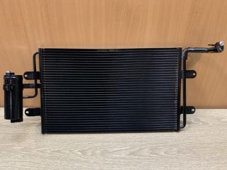 Запчасть радиатор кондиционера Skoda Octavia
