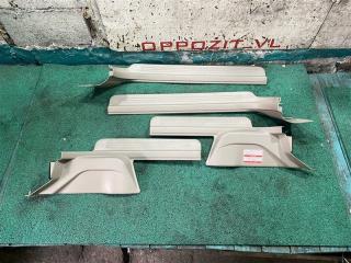 Порожек пластиковый Subaru Legacy Lancaster 1999(019)