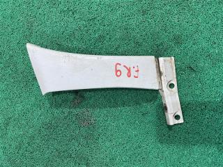 Накладка на крыло передняя правая Subaru Forester 1999