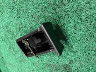 Пепельница Subaru Legacy Lancaster 2002(204)