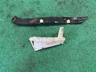 Крепление бампера заднее правое Subaru Forester 2008(707)