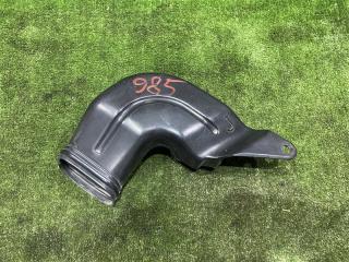 Воздухозаборник Subaru Forester 2000(985)