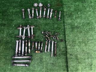 Болты подвески Toyota Land Cruiser 2000(6484)