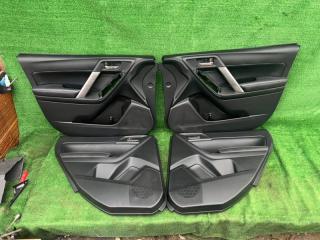 Обшивка дверей Subaru Forester 2013(3974)
