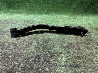 Крепление бампера переднее правое Subaru Forester 2005(999)