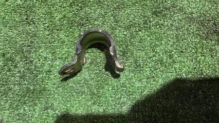 Крепление стабилизатора заднее Subaru Forester 2006 контрактная Крепление стабилизатора заднее Subaru Forester 2006