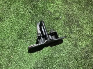 Петля капота Subaru Forester 2005(832)