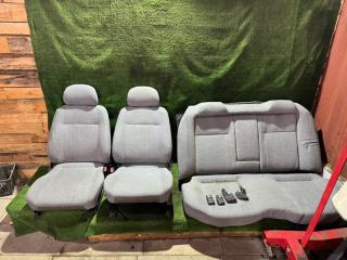 Сидения комплект Subaru Impreza 1999(813)