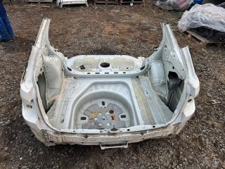 Rear Cut Toyota Vista Ardeo 2001(3603)