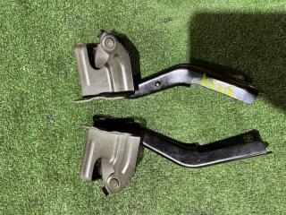 Петля капота Toyota WISH 2013(3359)