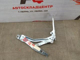 Петля крышки багажника правая OPEL ASTRA - H (2004-2014)