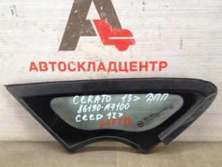 Стекло кузова боковое переднее правое KIA CERATO (2013-н.в.) Б/У Стекло кузова боковое переднее правое KIA CERATO (2013-н.в.)