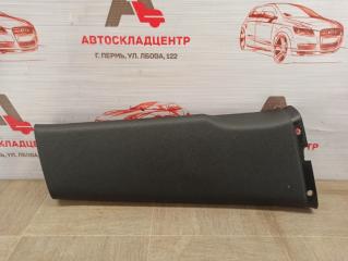 Запчасть обшивка салона - стойка кузова правая AUDI A3 (2003-2013)
