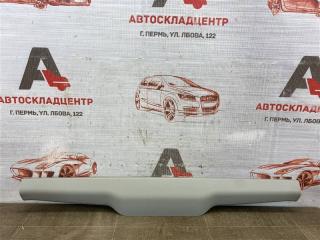Обшивка двери багажника TOYOTA LAND CRUISER 200 (2007-н.в.)