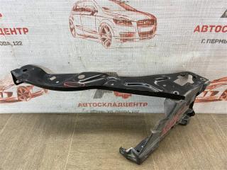 Панель передка (телевизор) - верхний кронштейн левый MERCEDES-BENZ E-klasse (W212 / C207) 2009-2017 Б/У Панель передка (телевизор) - верхний кронштейн левый MERCEDES-BENZ E-klasse (W212 / C207) 2009-2017