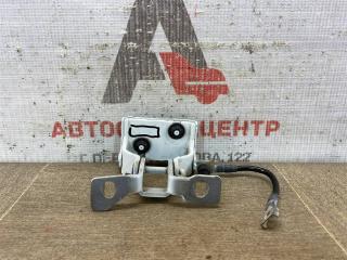 Петля двери левая BMW 1-series (F20/21/22/23) 2011-2020
